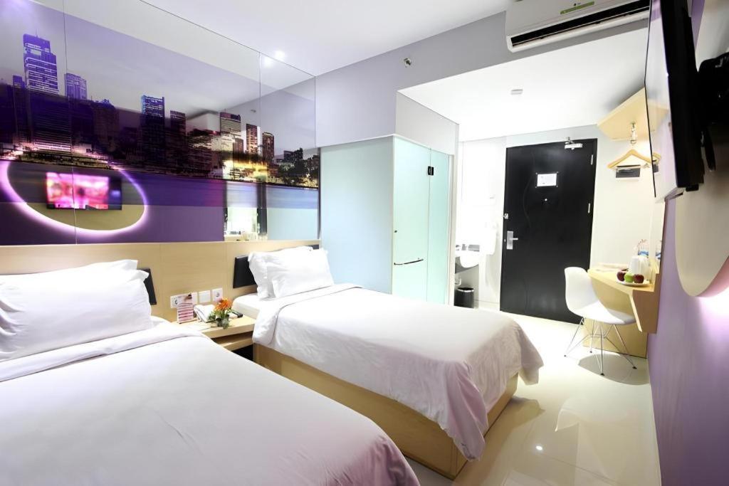 G Suites Hotel By Amithya Surabaya Exterior photo
