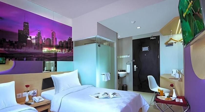 G Suites Hotel By Amithya Surabaya Exterior photo