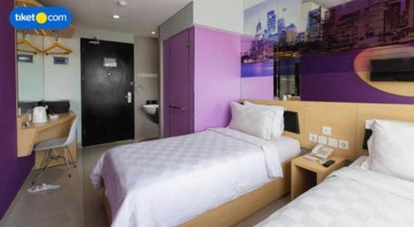 G Suites Hotel By Amithya Surabaya Exterior photo
